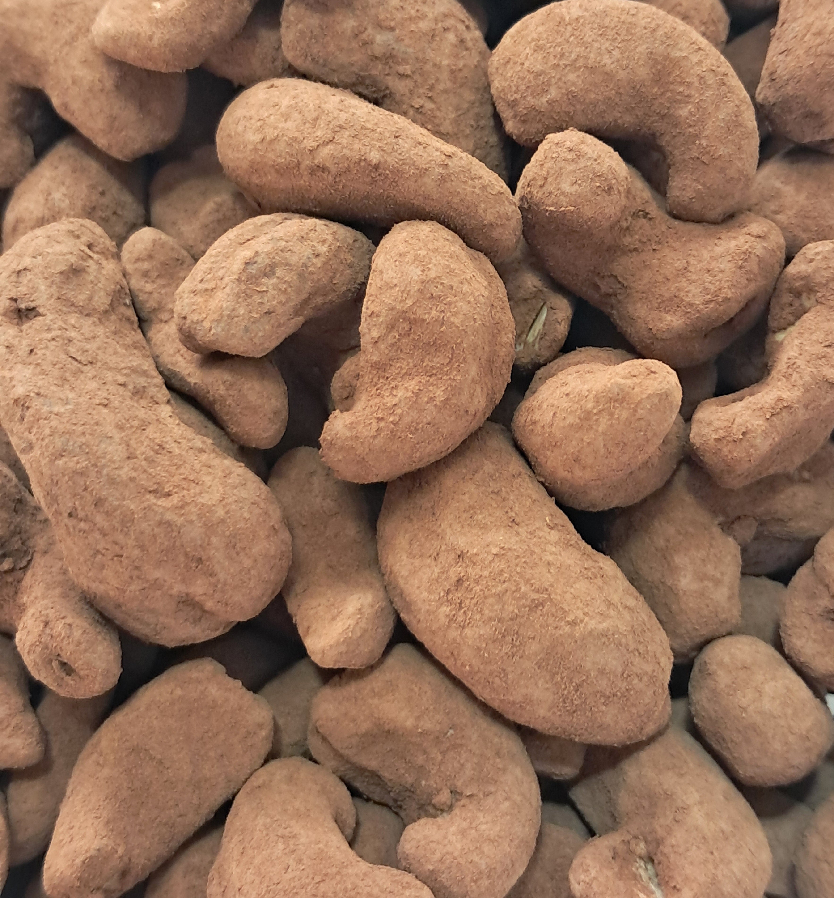 Cocoa cashews